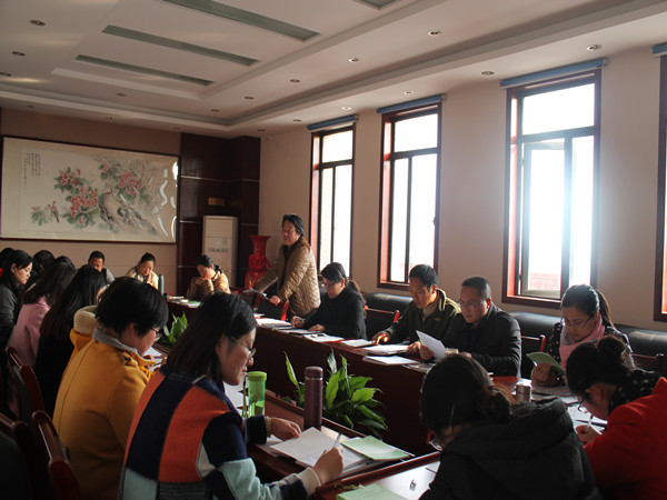 新学期会议 020_副本.jpg