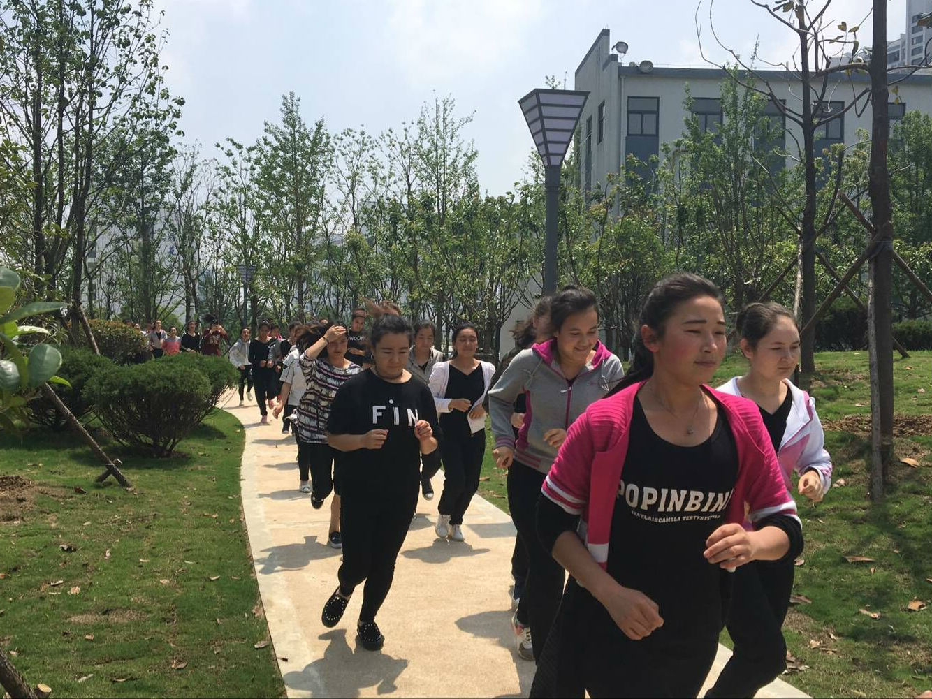 QQ图片20170512145833.jpg