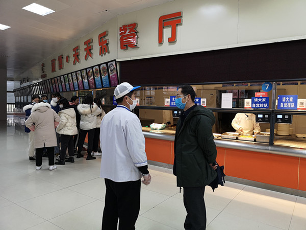 洪书记1.jpg
