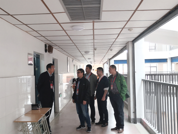 图片5_meitu_6.jpg 图片5_meitu_6.jpg