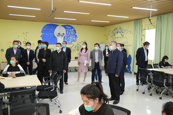 D65A4220_副本.jpg D65A4220_副本.jpg