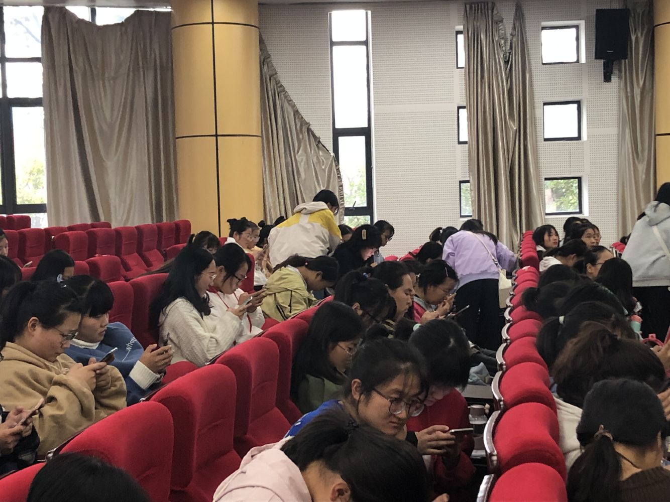 QQ图片20191028134350.jpg